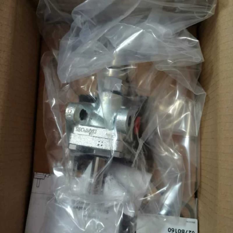 售前询价议价Danfoss丹佛斯 032F6215电磁阀EVRA 15适用 - 实物图