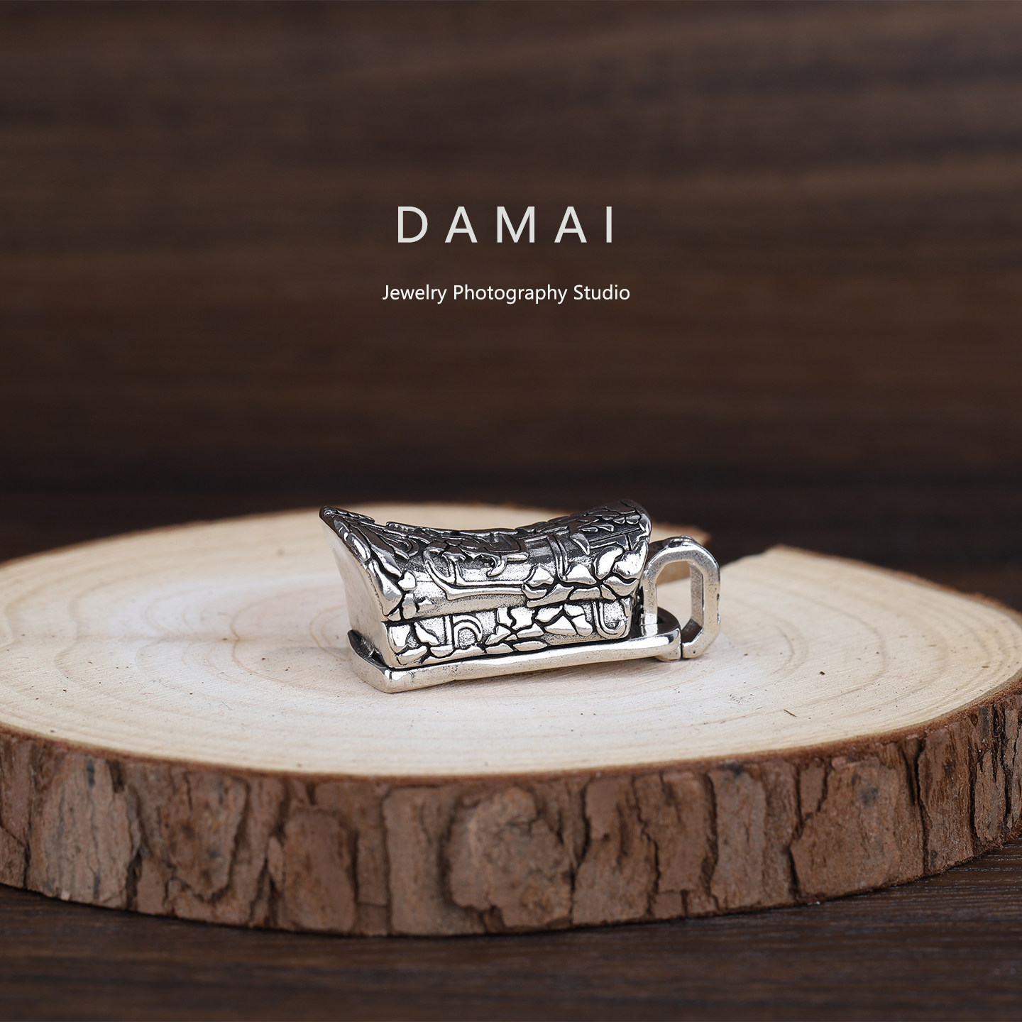 升棺发财雕花饕餮纹理棺材吊坠