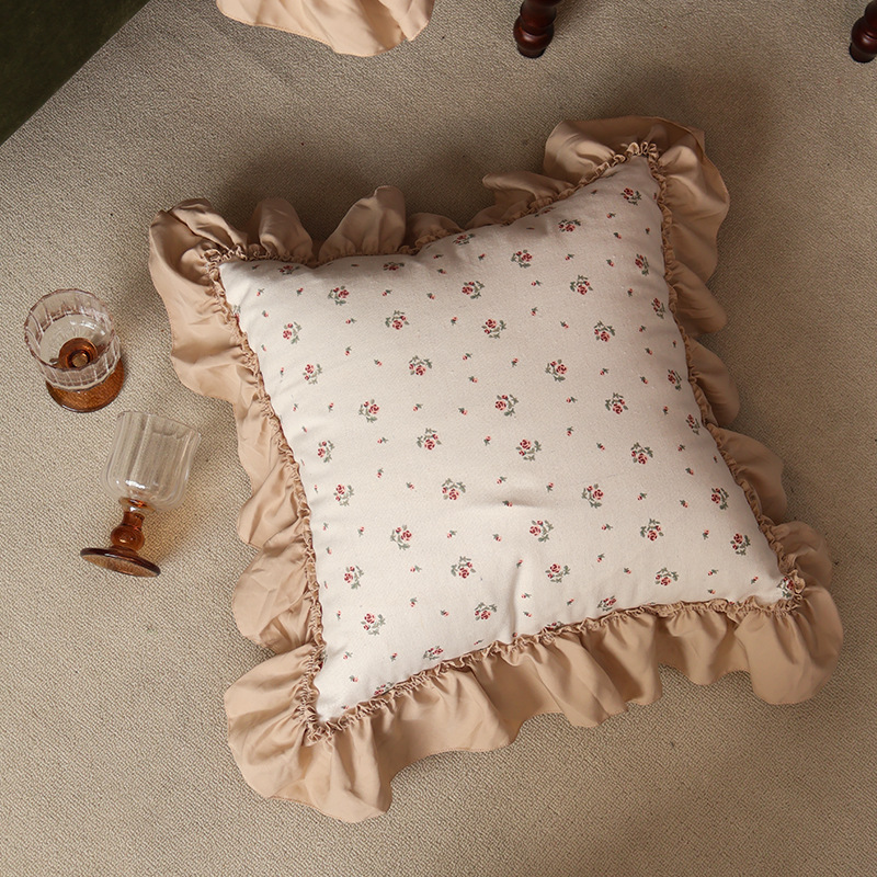 田园风高级感客厅装饰沙发抱枕轻奢法式靠枕荷叶边少女心床头软靠