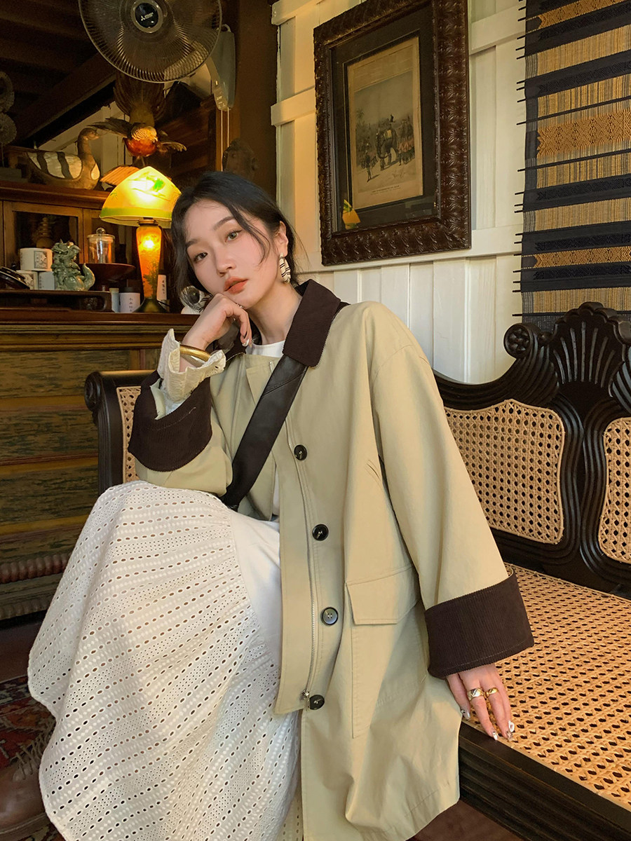 ��С�տ���ɫ��ϵ����ײɫ�г������oversize�ٴ���������Ů