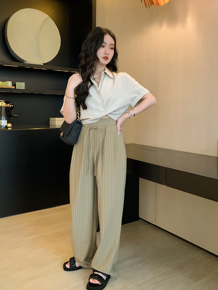 任小艺复古棉麻短袖衬衫女2023新款夏小众别致独特短款上衣小个子