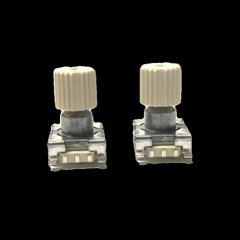 LJV 飞歌车载DVD导航音量旋钮贴片开关 EC11编码电位计3