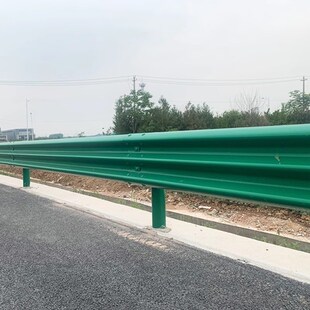 波形护栏高速公路护栏板双波乡村喷塑防撞围栏县道立柱梁钢板护栏