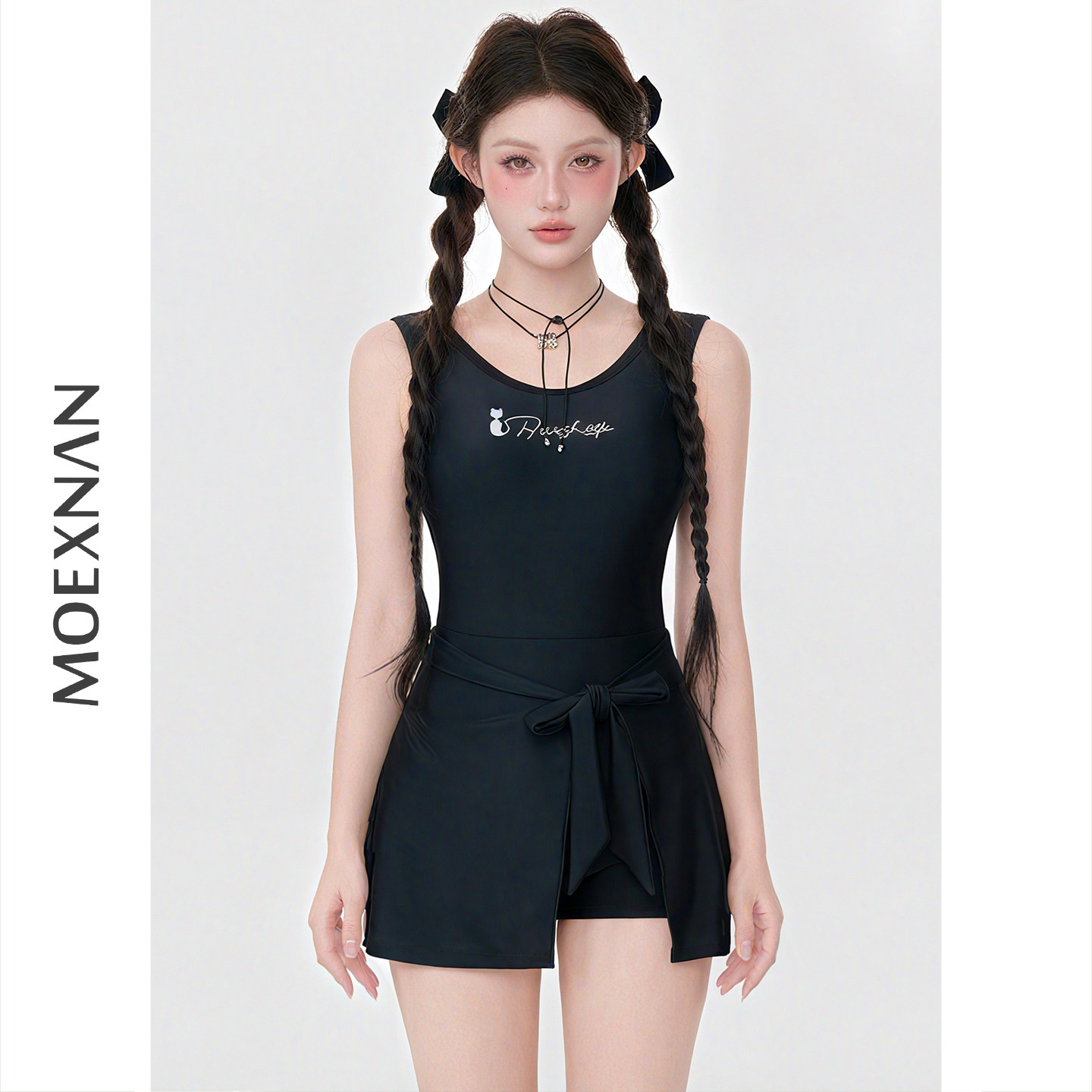 新款性感连体泳衣女遮肚保守黑色少女小胸聚拢度假显瘦泳装泡温泉