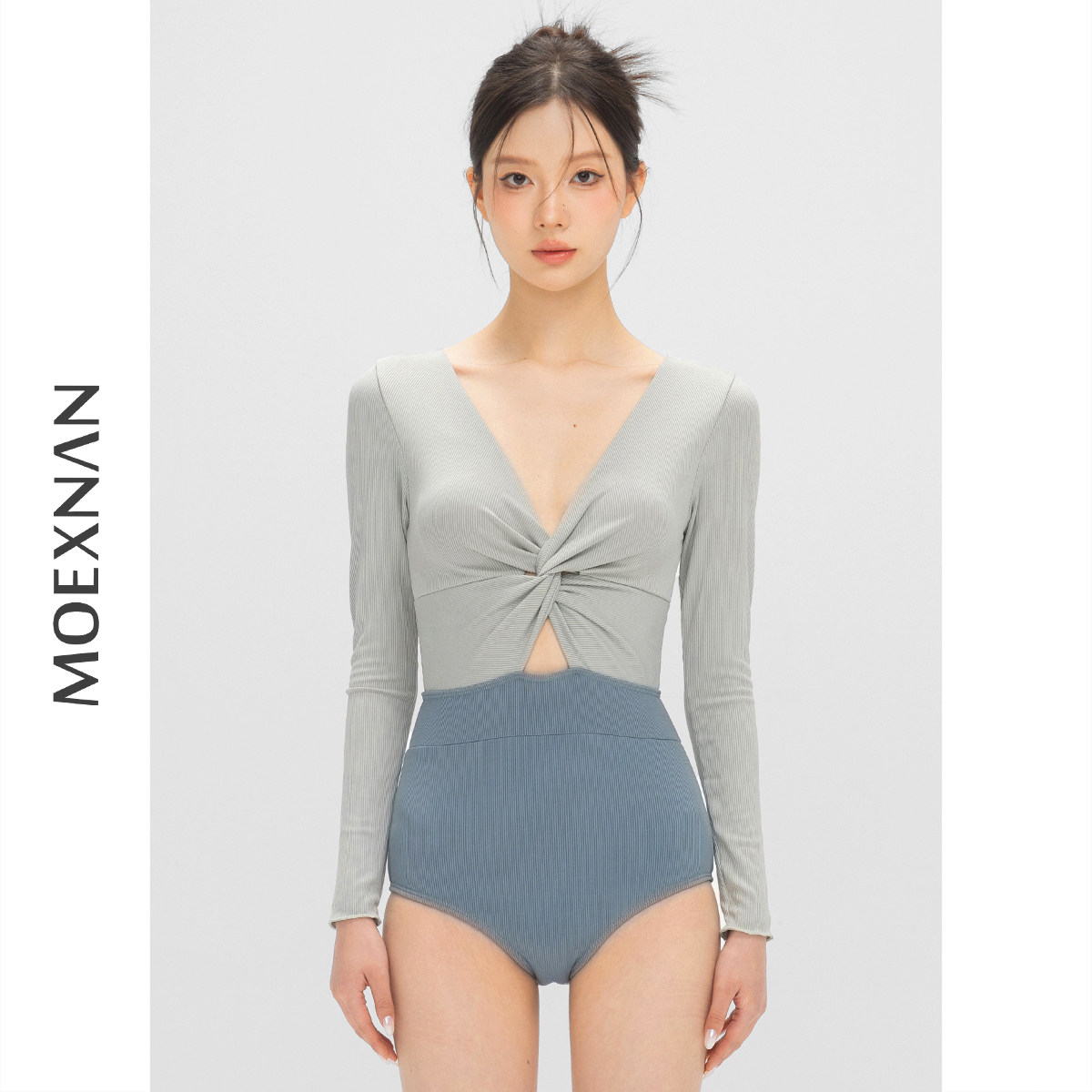 moexnan连体长袖防晒泳衣女