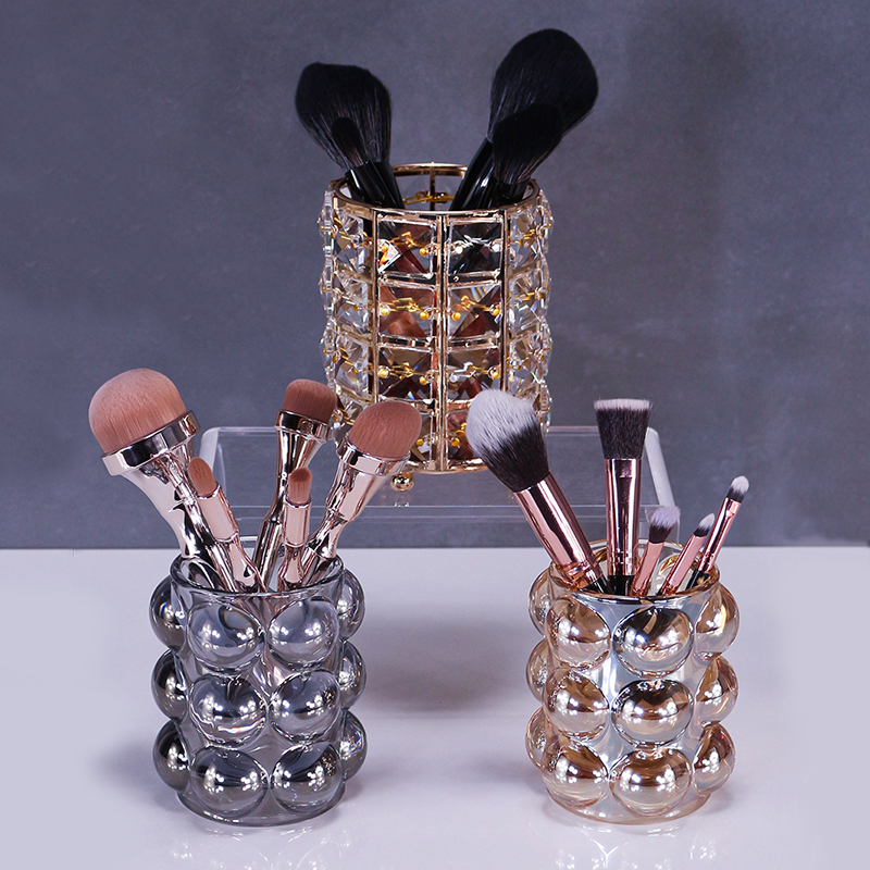 梳妆台摆件轻奢化妆品样板间饰品