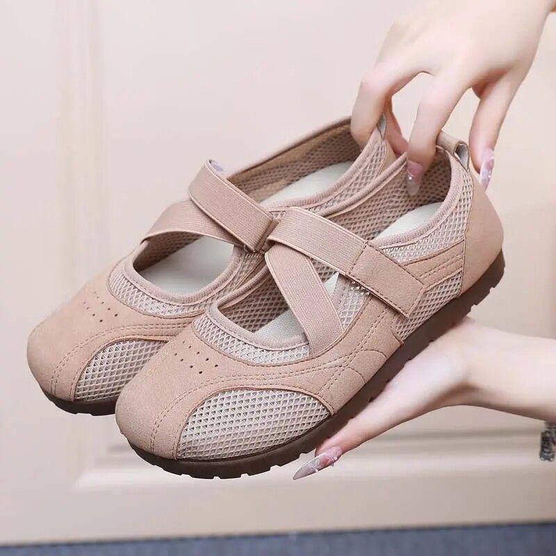 新款运动玛丽珍鞋薄底芭蕾风女鞋百搭休闲鞋透气镂空网面鞋妈妈鞋