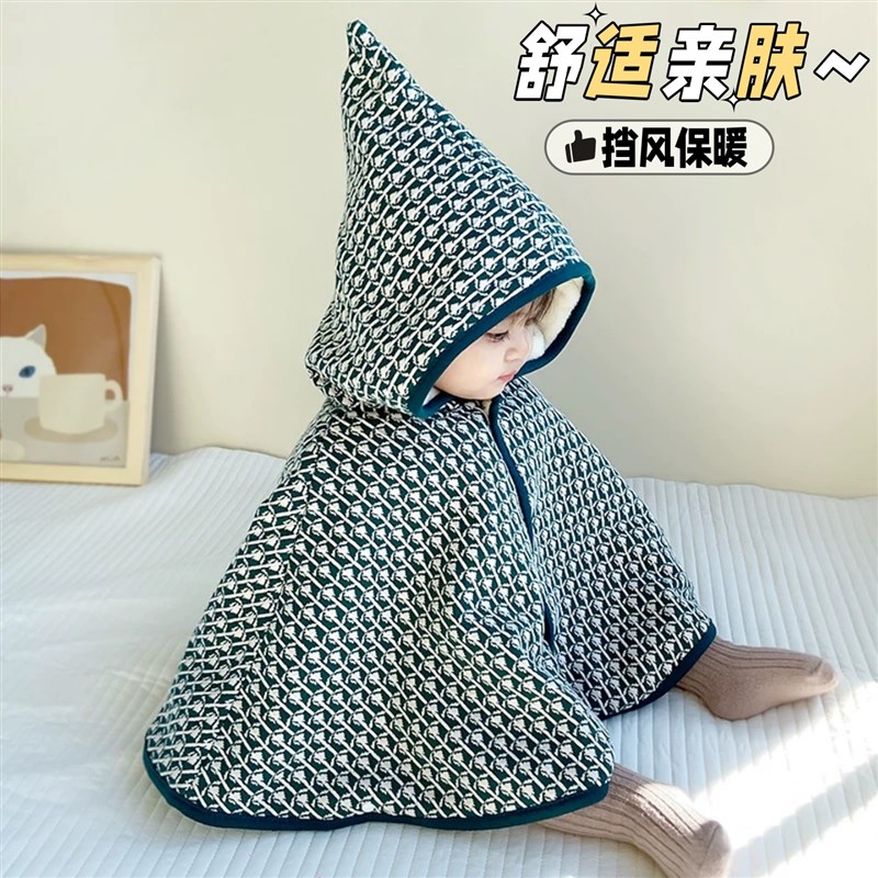 婴儿外出挡风斗篷小月龄儿童男宝女宝连帽外套披肩薄绒秋冬防风