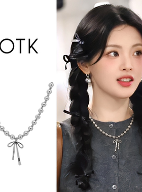 银灰色珍珠款蝴蝶结项链