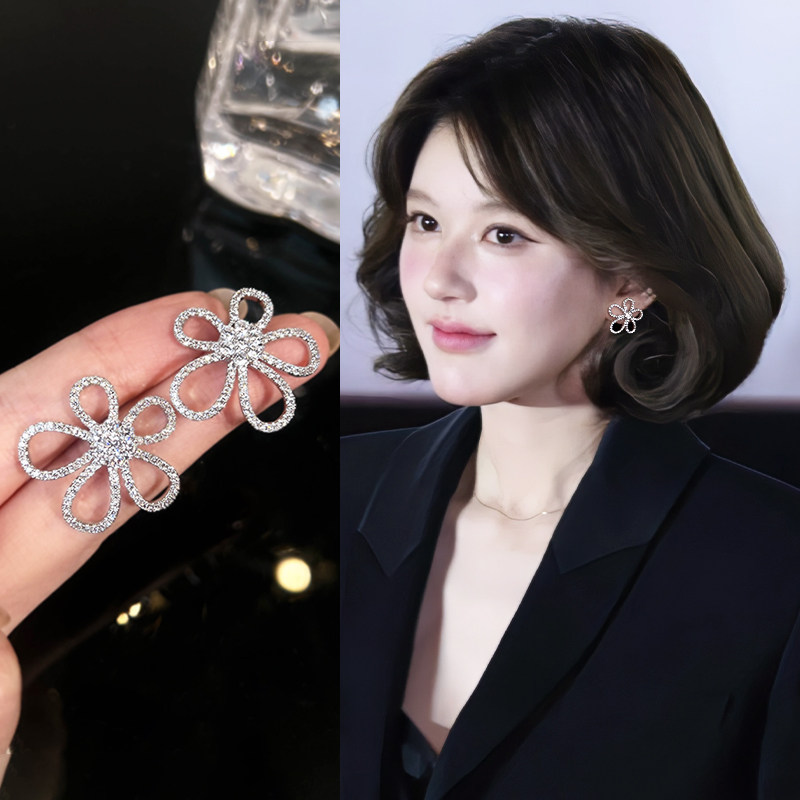 韩系银色太阳花耳环2025新款高级感超好看独特漂亮耳钉女绝美耳饰,饰品/流行首饰/时尚饰品新,耳环,淘宝优惠券,粉丝福利购,淘宝优惠卷