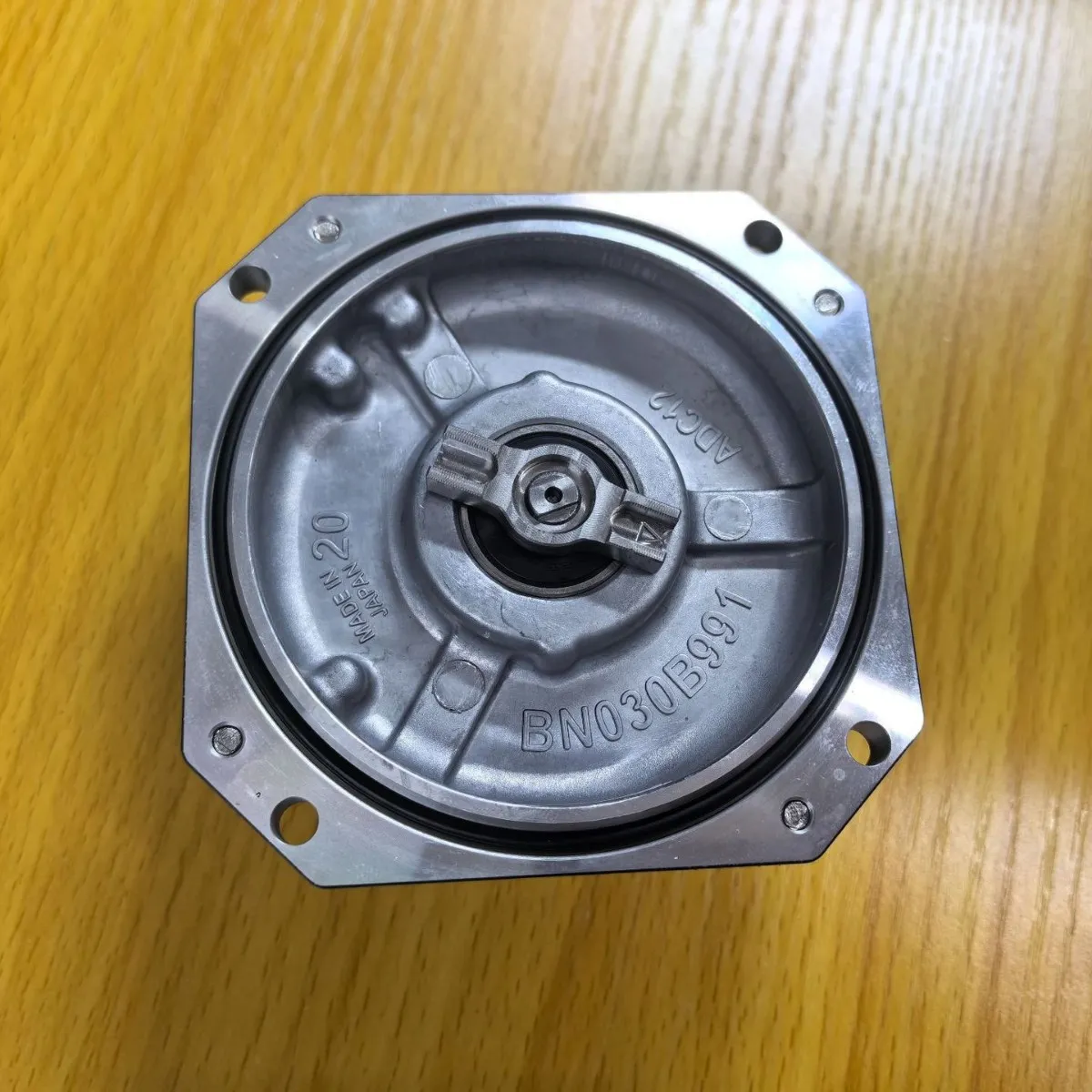 仪价三菱编码器OSA24RS OSA18-100三菱伺服电机编码器，现货议价