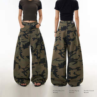 RESUMM复古迷彩工装裤女美式多口袋阔腿弯刀裤新款垂感休闲牛仔裤