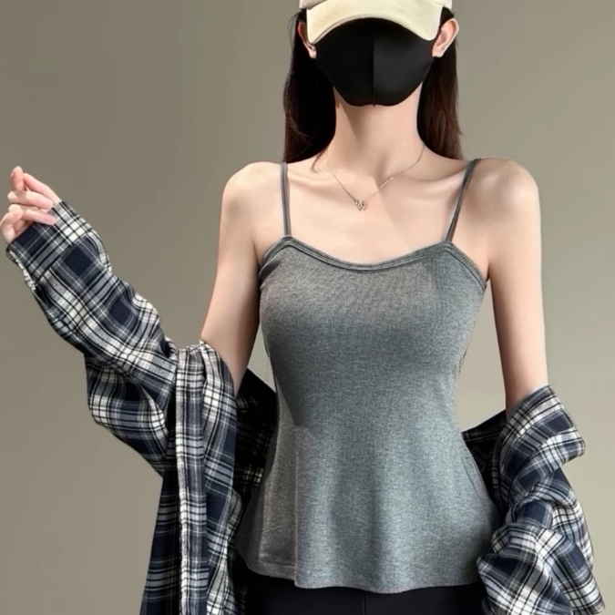大码胖mm掐腰设计感带胸垫吊带背心女夏季修身显瘦气质无袖打底衫
