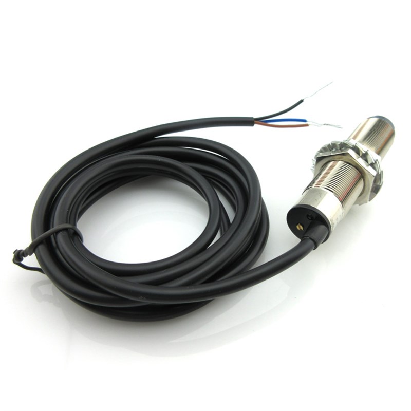 0-80厘米PNP常开/常闭型10-30V供电18毫米漫反射型激光光电传感器