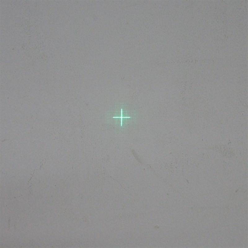 1.9度进口镜片小十字激光器十字镭射定位灯小十字线光斑激光探头