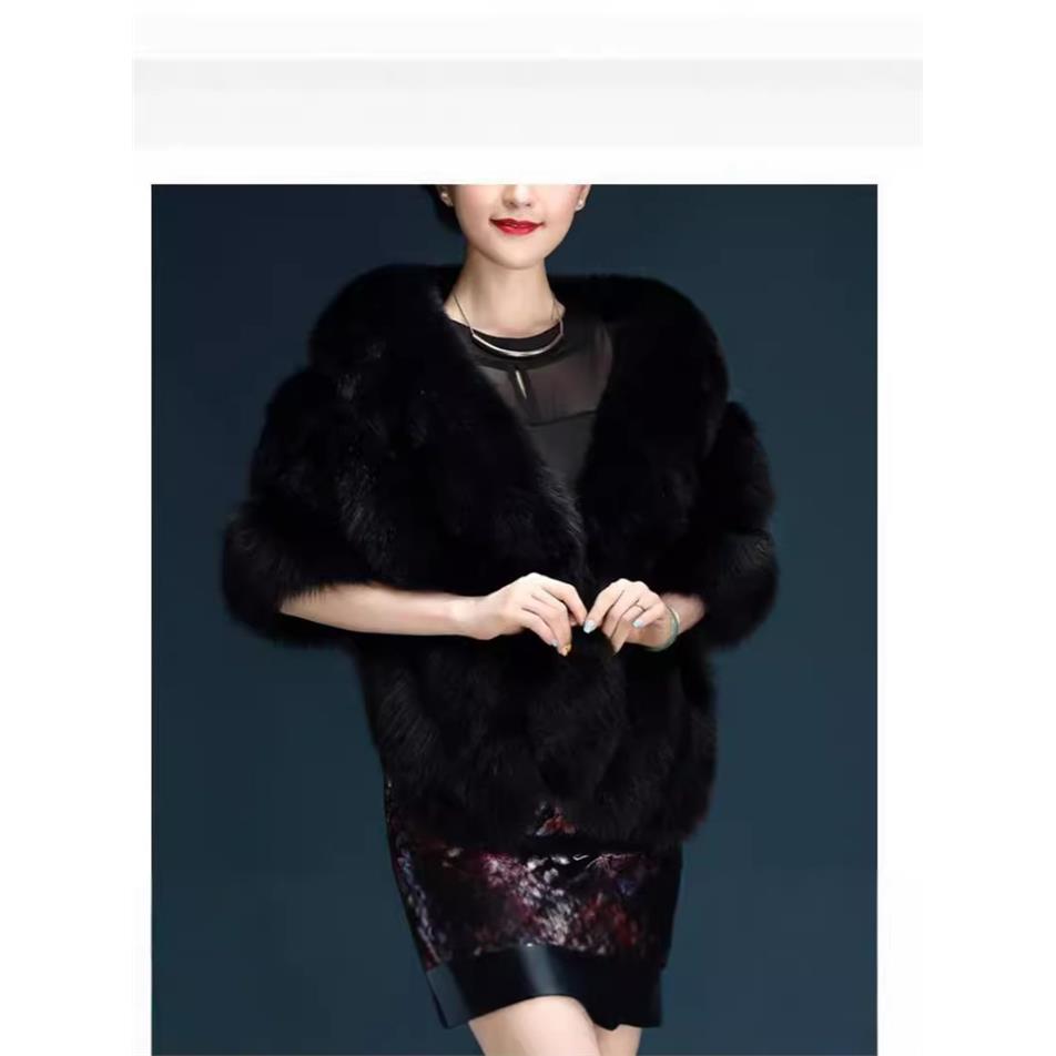 2026 women clothes欧美热卖秋冬仿狐狸毛皮草披肩女婚纱披风礼服