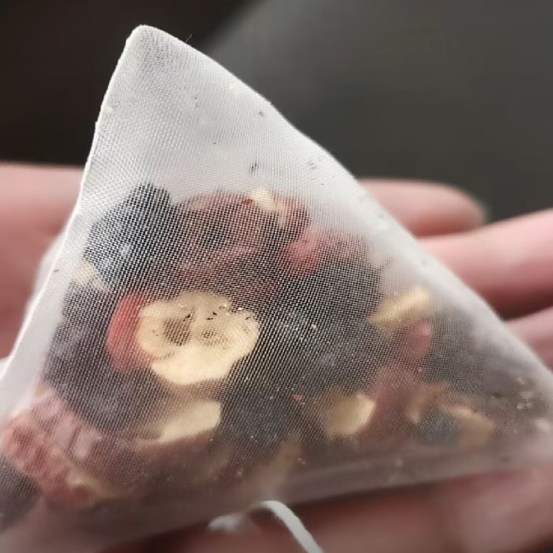 奇花聚优红枣枸杞桑葚茶黑枸杞红枸杞红I枣干桑葚黑枸杞熬夜茶养