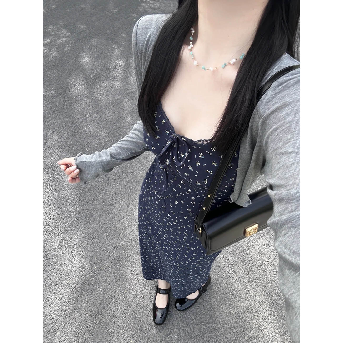 法式气质吊带碎花洋装女夏季2026新款流行爆款巨好看漂亮长裙