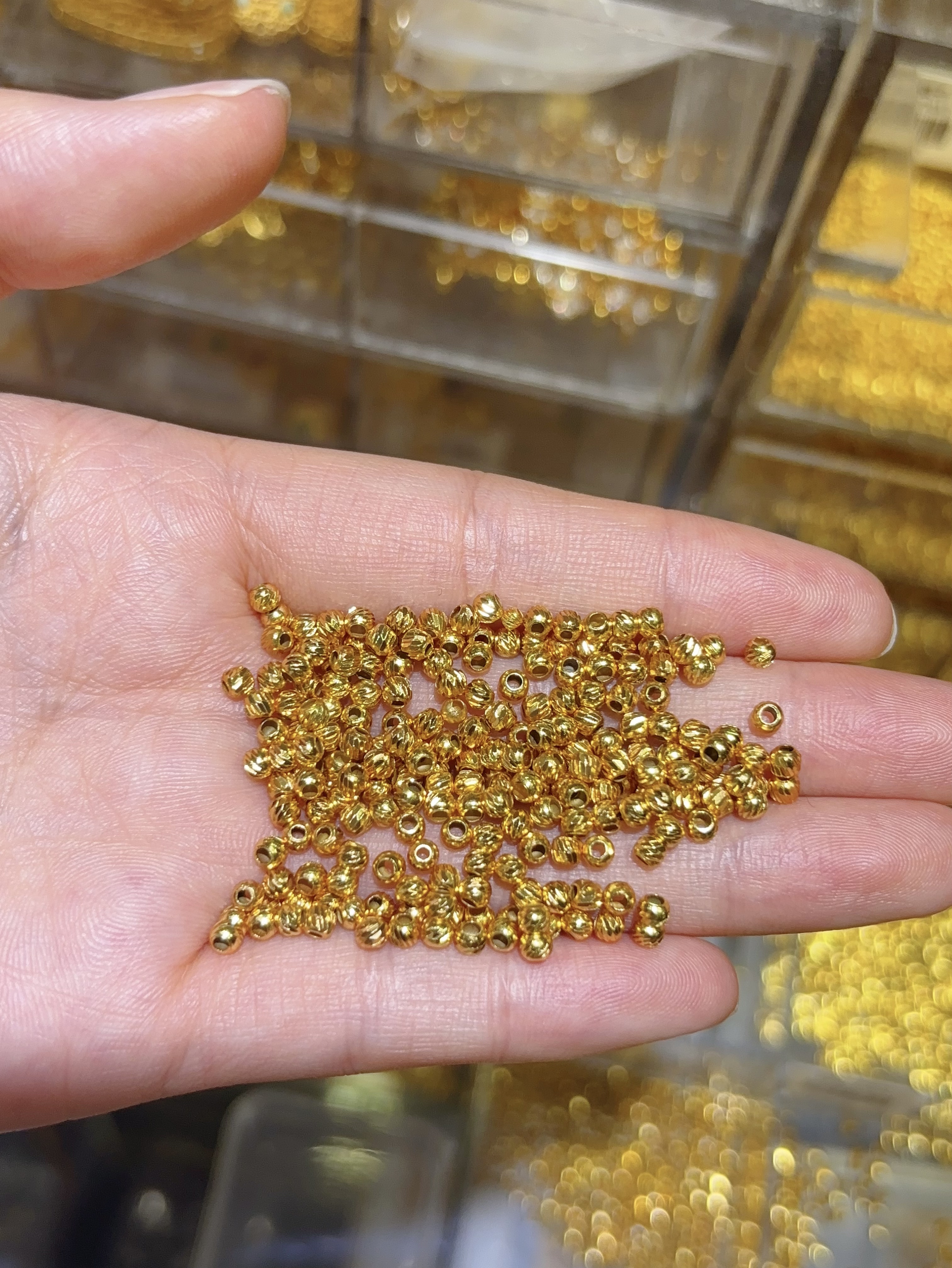 3mm斜刀珠1g（一克大约22个）图片
