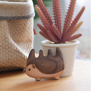 北美黑胡桃木头部经络按摩梳伴手礼创意可爱刺猬梳木制工艺品摆件