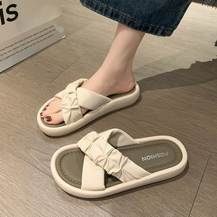 速发2鞋夏外穿时尚拖024新滩法式高级感厚底交叉休闲度假沙款凉拖