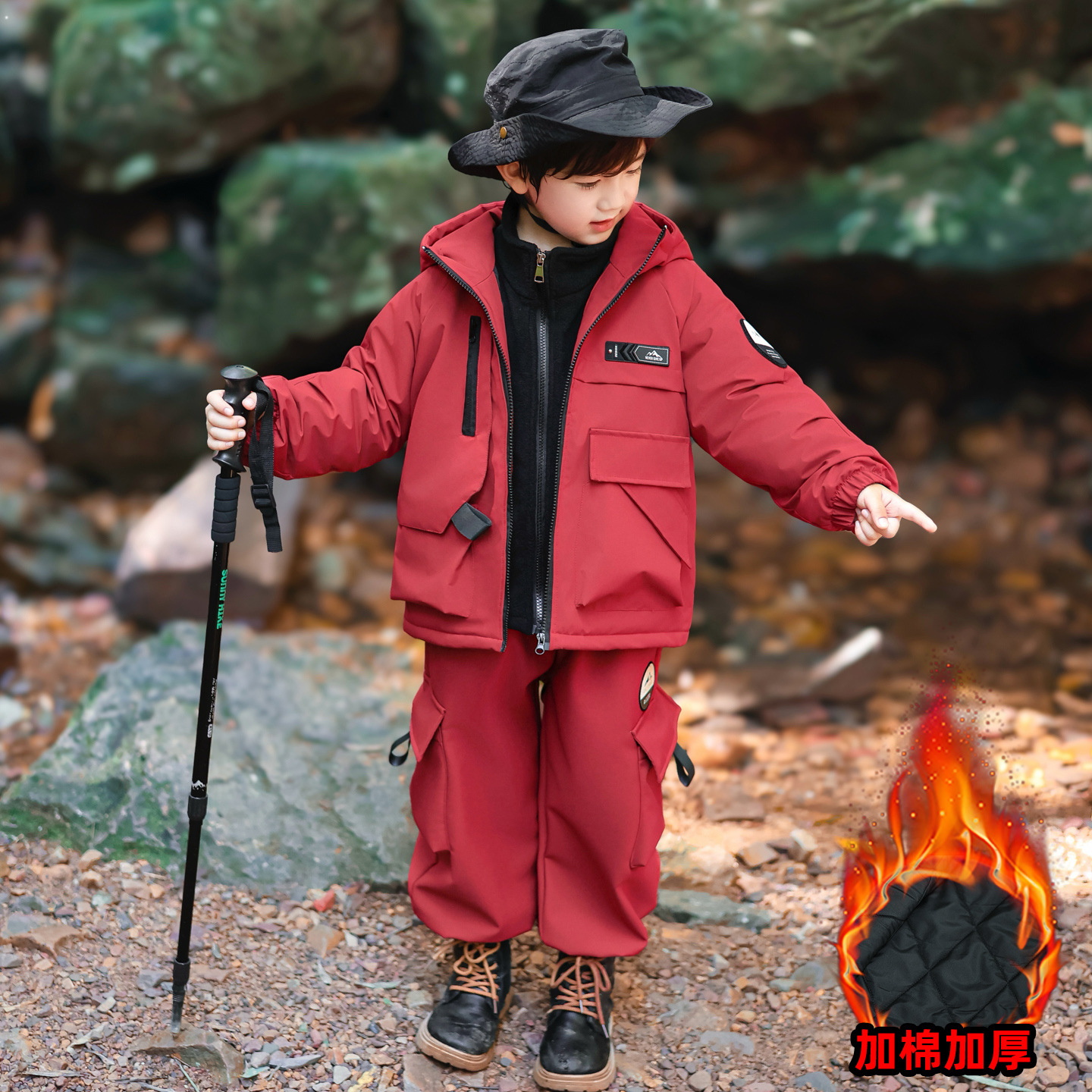 男童2025新款冲锋衣外套加棉加厚儿童三件套帅气秋冬装潮男孩工装