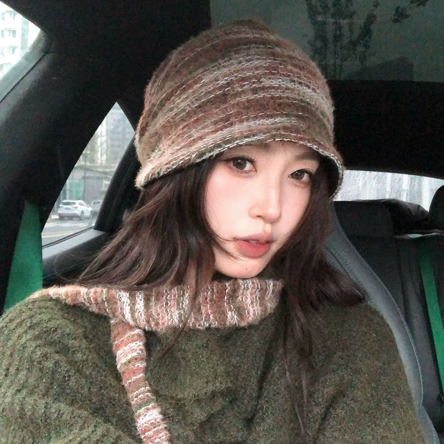 韩系条纹毛绒保暖围巾帽女秋冬