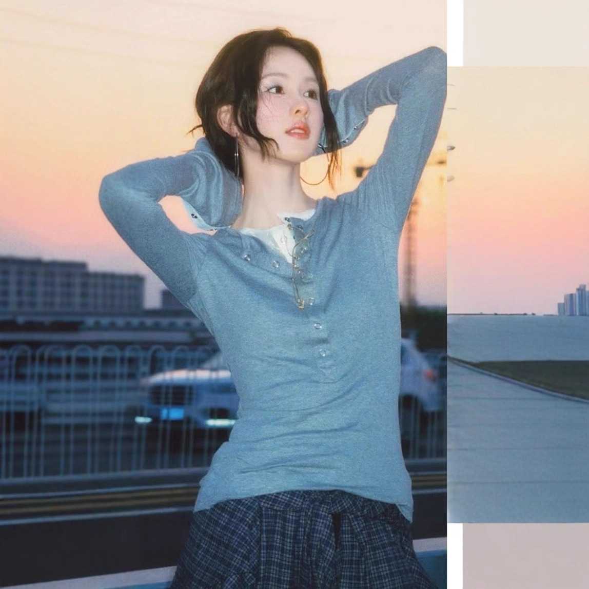 陈都灵同款灰色假两件蕾丝拼接长袖T恤女早秋修身显瘦打底衫上衣