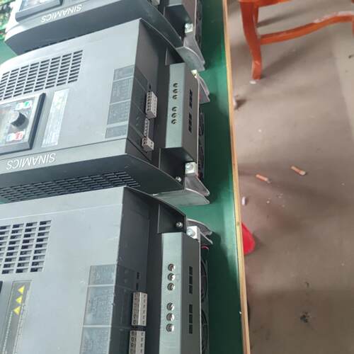 6SL3217-0CE21-1UA1 变频器 11kw 工业工控调速设备议价维修