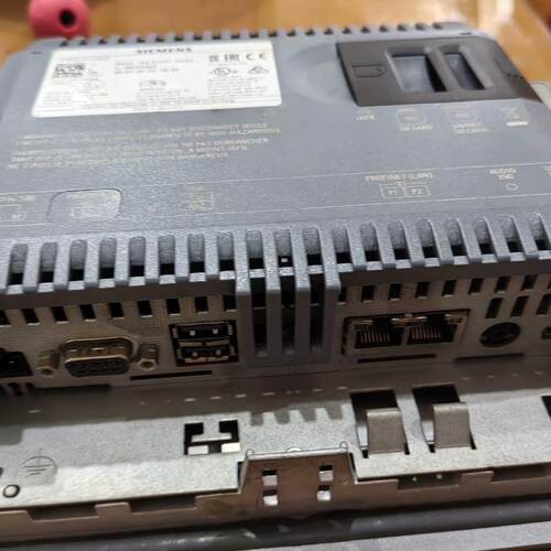 6AV2 124-0JC01-0AX0 TP900 触摸屏 工业人机界面议价维修