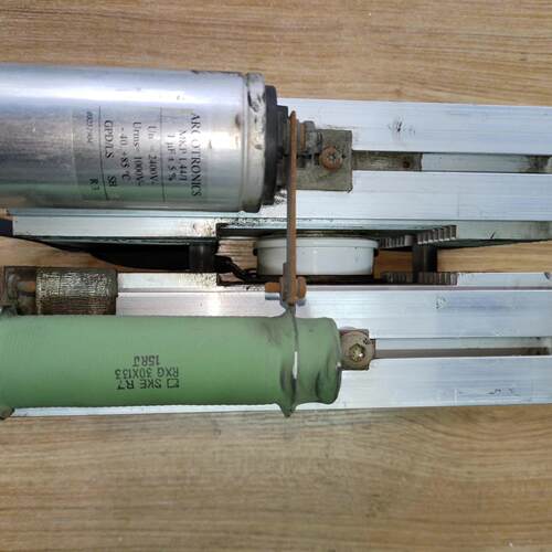 6RY1702-0CA11 工控配件 电容电阻模块 工业自动化配件议价维修