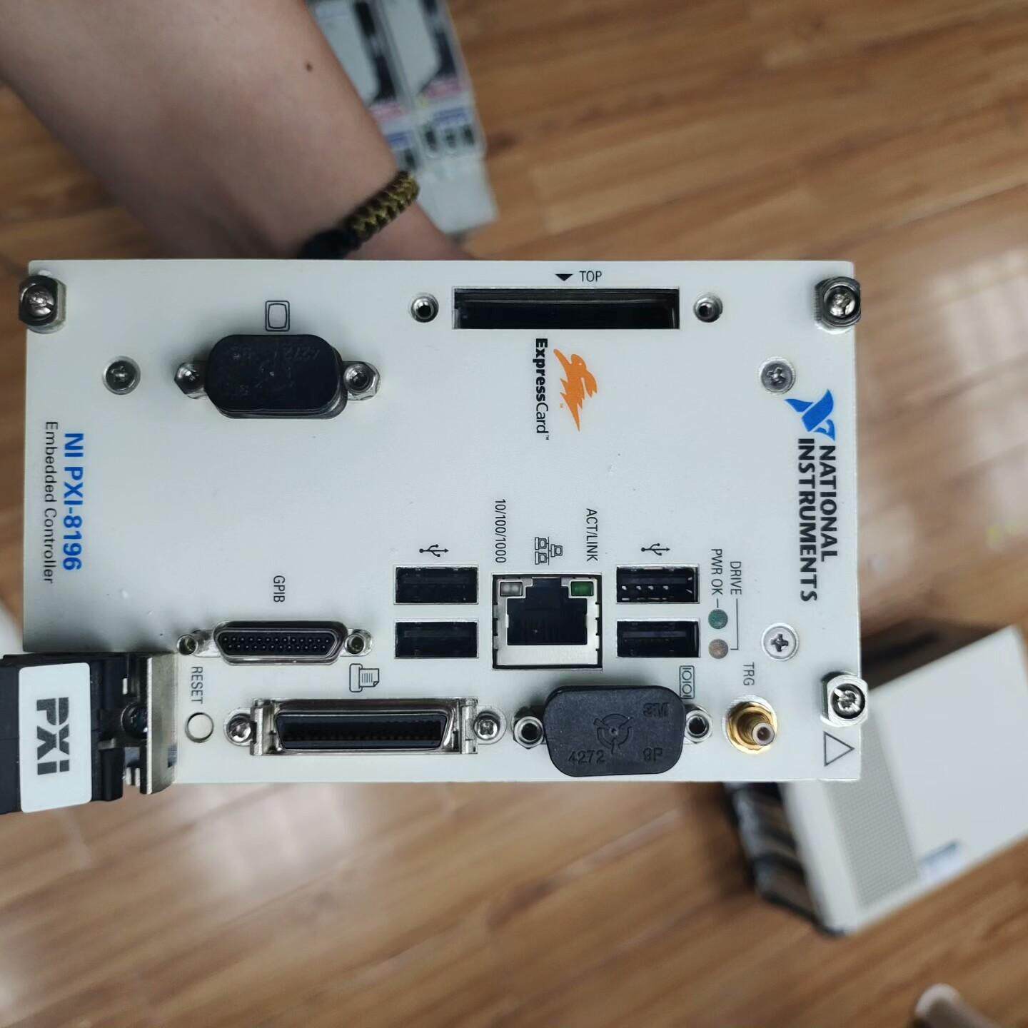 NI PXI-8196 CPU控制板 嵌入式工控模块 工业控制板卡议价维修