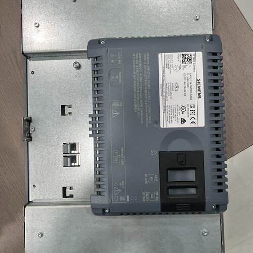 6AV2124-0MC01-0AX0 触摸屏 工业工控人机界面议价维修