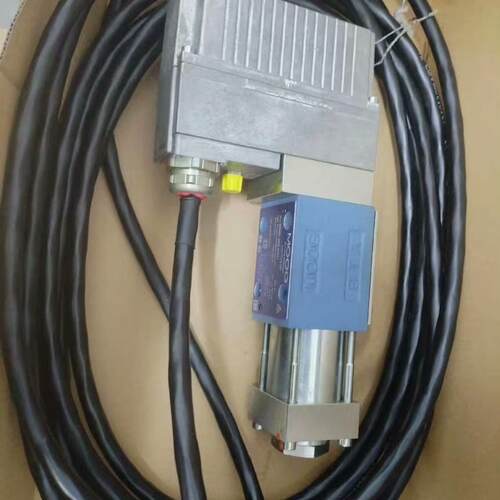 D636-269-0001 MOOG比例阀 工业自动化工控配件议价维修