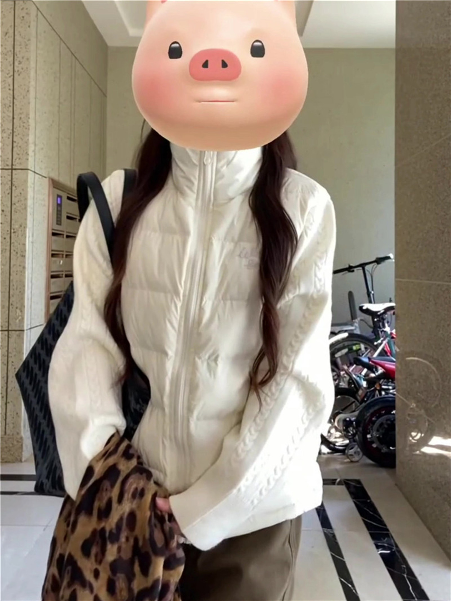 米白色设计感针织袖立领棉服外套女2025新款冬装显瘦不臃肿薄棉袄