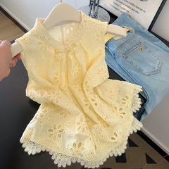 新中式国风盘扣蕾丝镂空无袖衬衫女夏季2025新款小众别致显瘦上衣