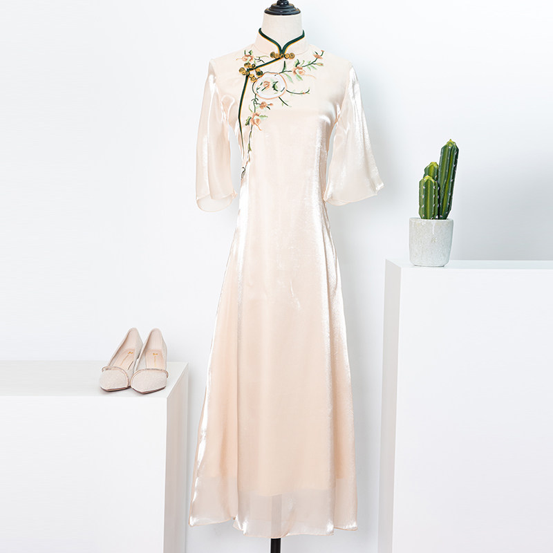 新式改良版旗袍年轻款气质连衣裙女倒大袖中国风时尚日常可穿秋款