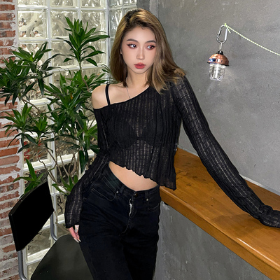 斜肩上衣斜肩镂空性感