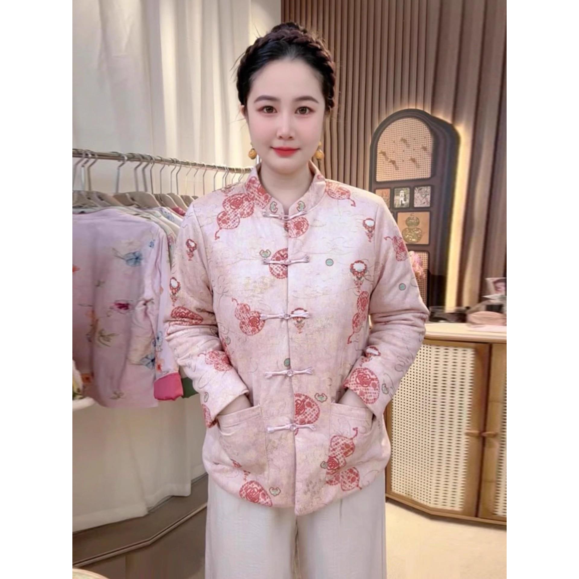 MONLOUVE时尚新中式国风短款外套女2025秋冬新款覆古唐装立领盘扣