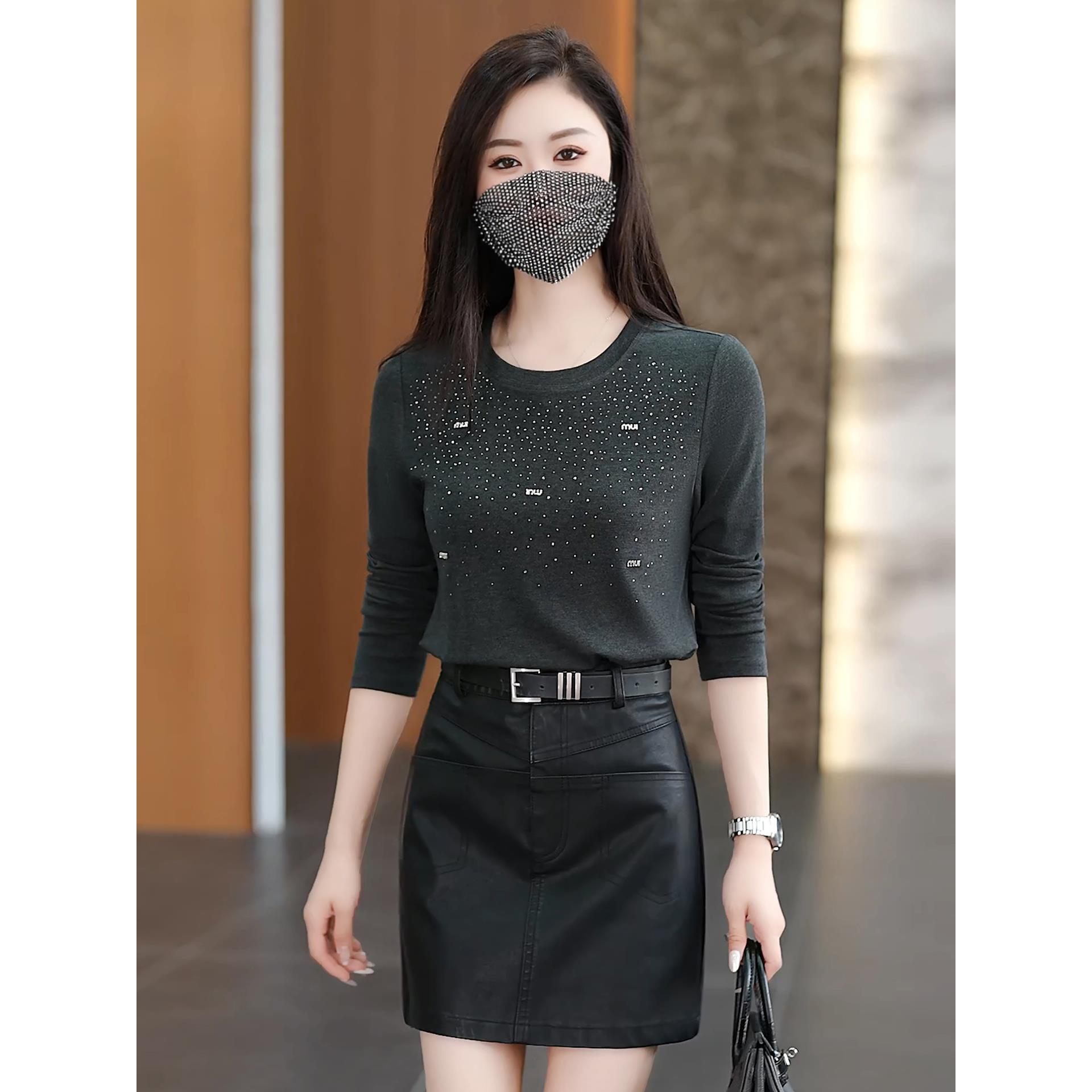 MONLOUVE时尚休闲打底衫女2025秋季新款今年流行爆款修身百搭长袖