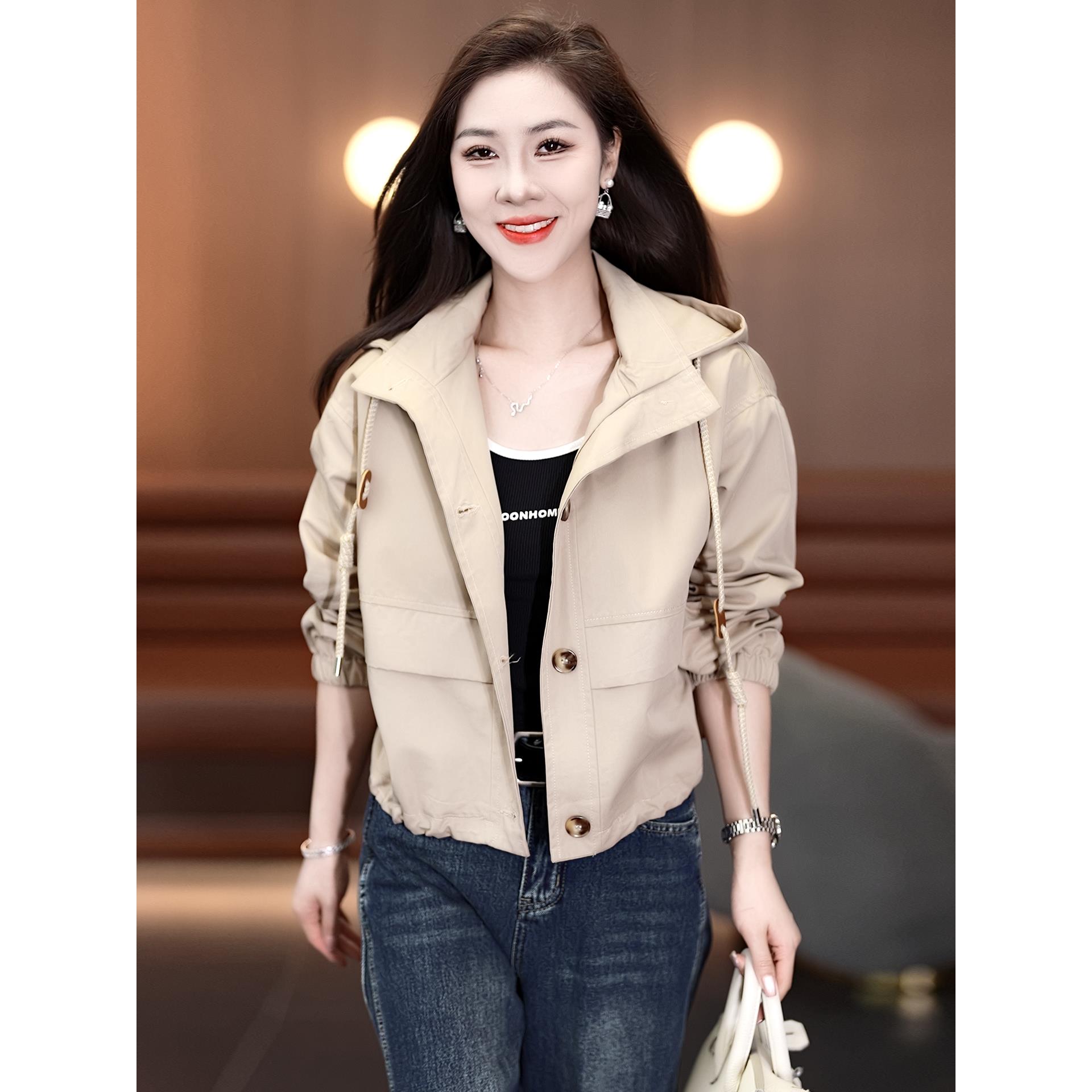 MONLOUVE时尚连帽短外套2025新款今年流行爆款超好看气质宽松显瘦