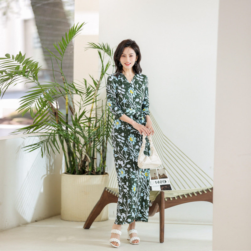 高级感连衣裙芥末绿印花气质绑带收腰包臀显瘦裹身裙PG DVF夏新品