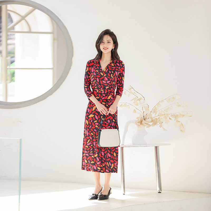 经典之作红唇印花中长款裹身裙收腰显瘦连衣裙PG DVF2025夏季新款
