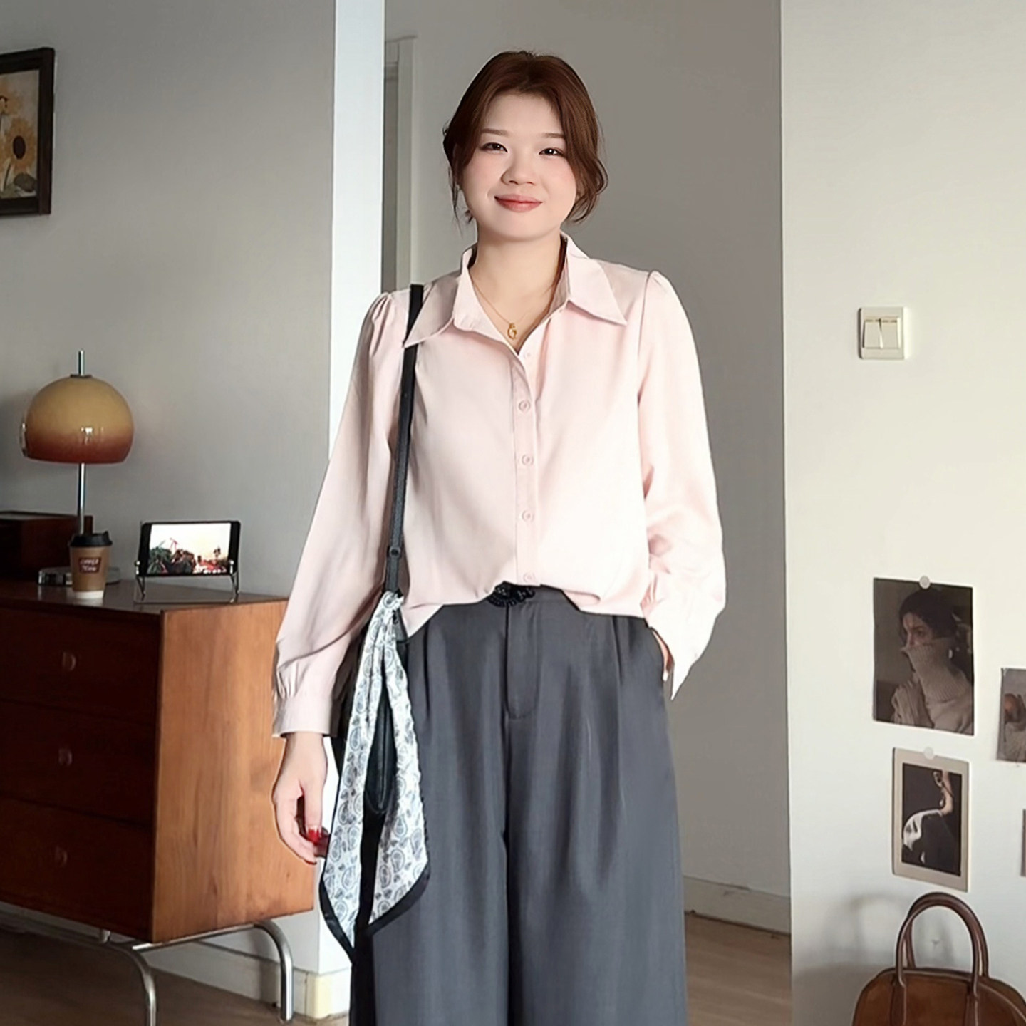 微胖的喵喵大码女装mm秋装宽松显瘦休闲针织马甲长袖衬衫套装2158