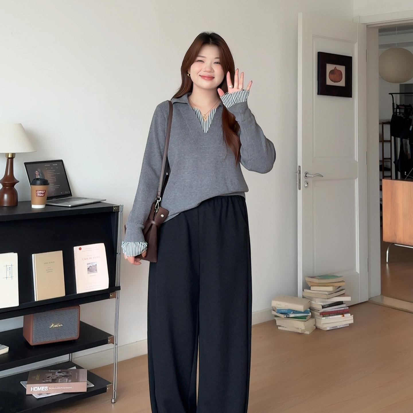 大码女装质感针织上衣巨遮肉卫衣