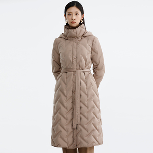 卡莉朵拉羽绒服C27D7903