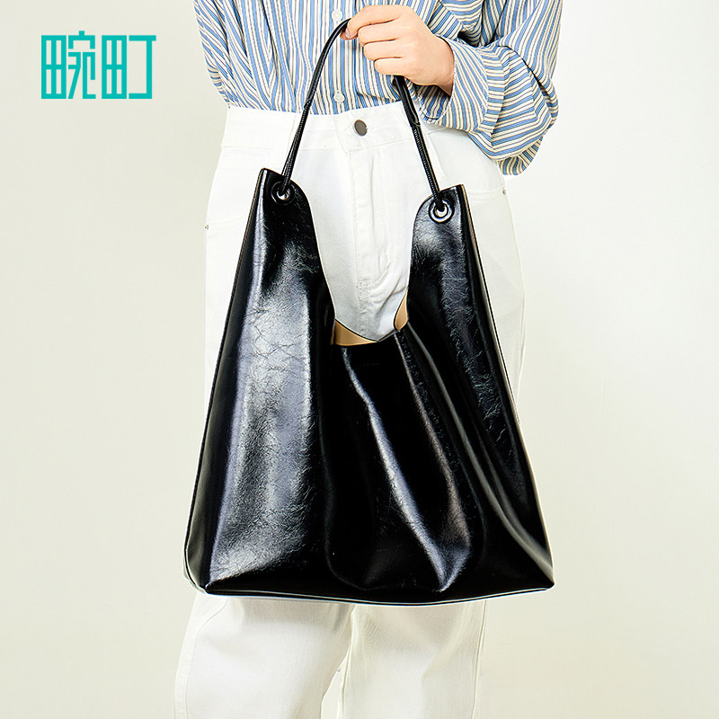 畹町腋下hobo包油蜡皮单肩软皮包女25年春季简约通勤子母包饺子包