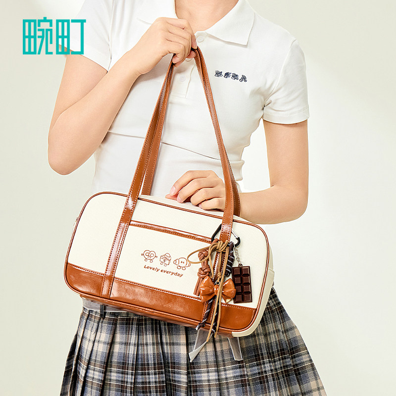 畹町面包坊波士顿保龄球包女25年春季学院腋下包大容量单肩通勤包,箱包皮具/热销女包/男包,通用款女包,淘宝优惠券,粉丝福利购,淘宝优惠卷