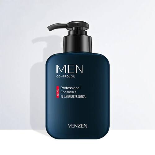 Refreshing Oil Control Moisturizing Facial Cleanser Deep Cle