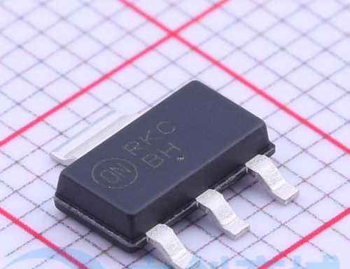 BCP56T1G 丝印BH 1A 80V SOT223 双极晶体三极管 全新原装进口